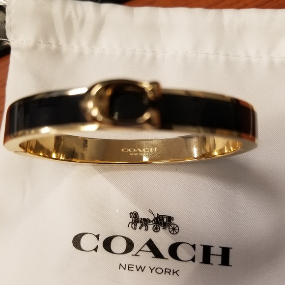 Coach signature hinged bangle NWOT - Picture 3 of 8